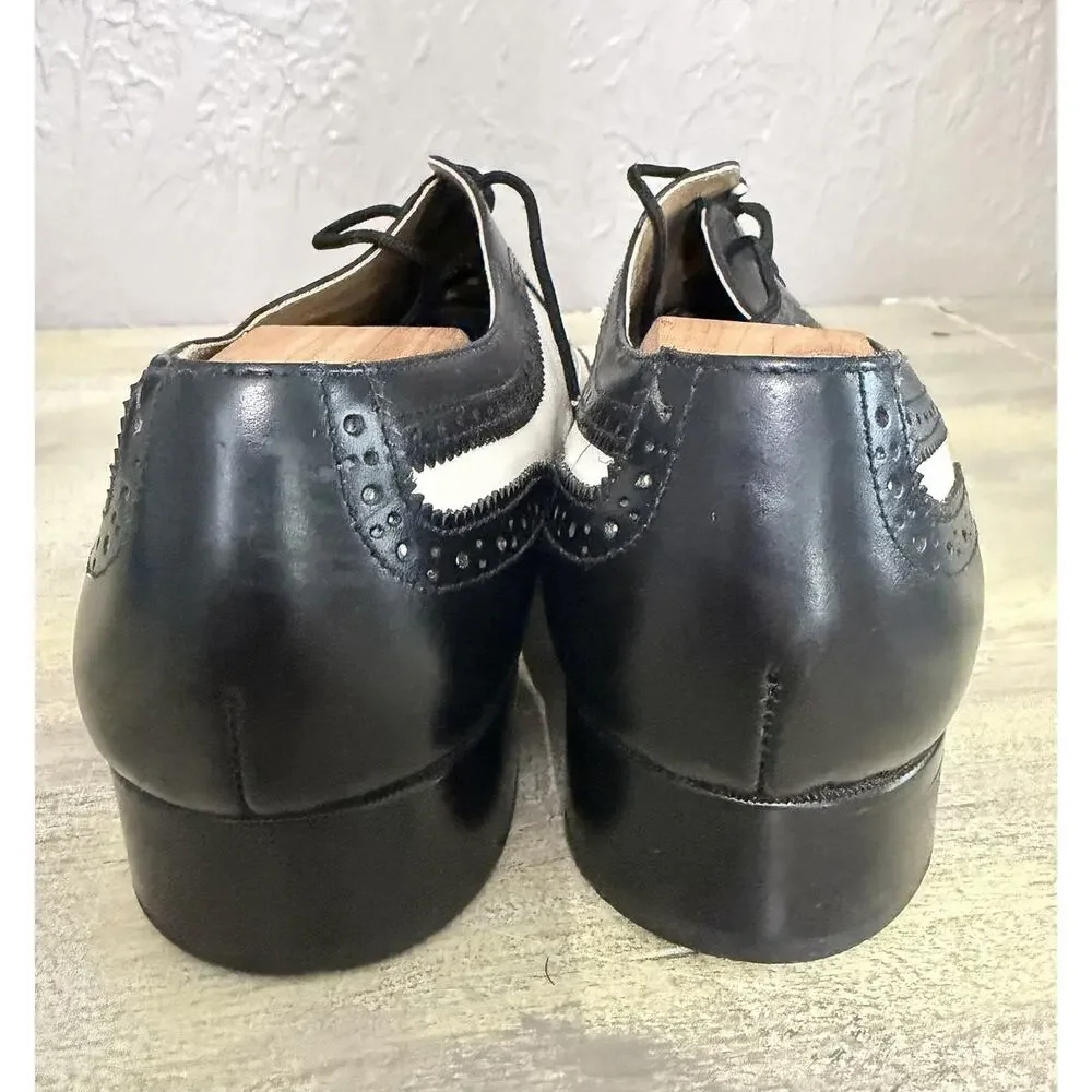 Spectator shoes this pair